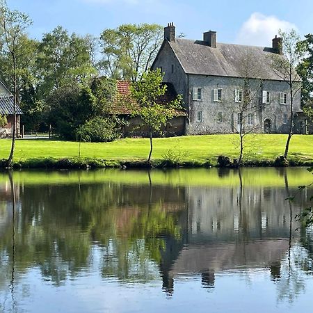 Domaine De L'Eau Partie Bed & Breakfast Carentan Exterior foto